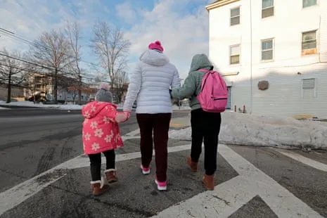 Judges Rule Against White House on Deporting Central American Minors and Venezuelans